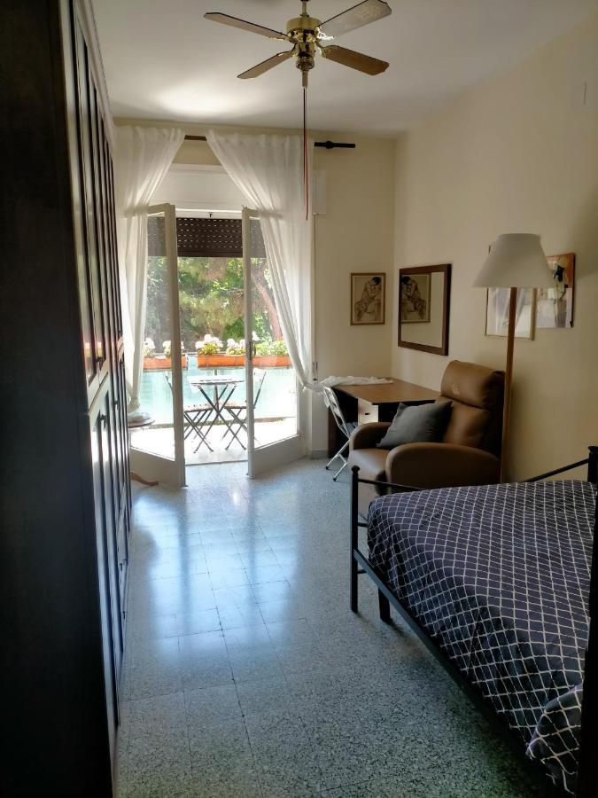 Casa Priscilla Lägenhet Pescara Exteriör bild
